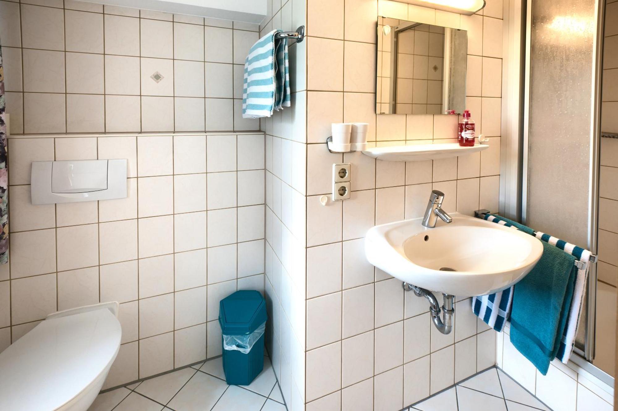 Gasthaus-Pension Zum Loewen Grafenhausen Eksteriør billede